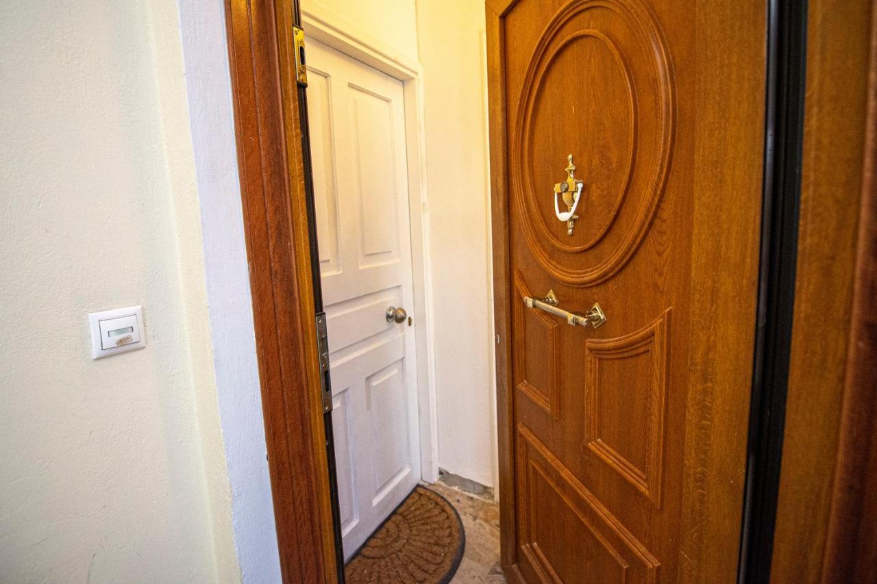Theodosia Apartment Corfu  Buitenkant foto